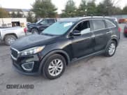 ✅ 2017 Kia Sorento LX • VIN: 5XYPGDA59HG209805 • Lot: 43693169. Listed on IAAI with 183,015 mi. Free auction sales archive from the USA and detailed vehicle history report at DreamBid. Image 2.