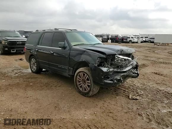✅ 2008 Lincoln Navigator • VIN: 5LMFU27578LJ21610 • Lot: 70624325. Wystawiony na Copart z przebiegiem 197 891 mil. Bezpłatny archiwum sprzedaży aukcyjnych z USA i szczegółowy raport historii pojazdu na DreamBid. Zdjęcie 14.