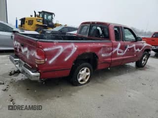 ✅ 1997 Dodge Dakota • VIN: 1B7GL23X9VS223370 • Lot: 43982655. Wystawiony na Copart z przebiegiem 195 529 mil. Bezpłatny archiwum sprzedaży aukcyjnych z USA i szczegółowy raport historii pojazdu na DreamBid. Zdjęcie 3.