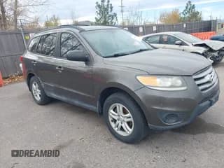 ✅ 2012 Hyundai Santa Fe GLS • VIN: 5XYZG3AB6CG142145 • Лот: 43669690. Опубликован ранее на IAAI с пробегом 229 720 миль. Бесплатный доступ к архиву аукционных продаж из США и подробный отчёт об истории автомобиля на DreamBid. Изображение 1.