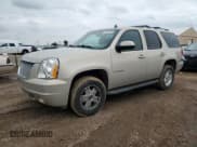 ✅ 2009 GMC Yukon SLT 4SB • VIN: 1GKFK330X9R274031 • Lot: 80556165. Listed on Copart with 202,914 mi. Free auction sales archive from the USA and detailed vehicle history report at DreamBid. Image 1.