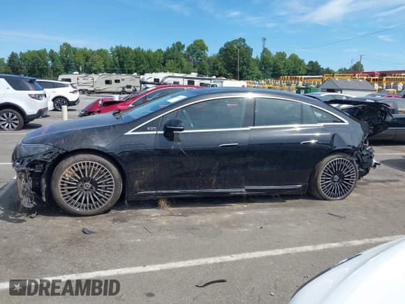 ✅ 2023 Mercedes-Benz EQS 450+ • VIN: W1KCG2DB5PA033666 • Лот: 43074968. Опубликован ранее на IAAI с пробегом 19 583 миль. Бесплатный доступ к архиву аукционных продаж из США и подробный отчёт об истории автомобиля на DreamBid. Изображение 15.