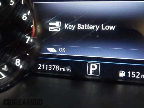 ✅ 2015 Nissan Murano Platinum • VIN: 5N1AZ2MH7FN282814 • Lot: 41719983. Listed on IAAI with 220,000 mi. Free auction sales archive from the USA and detailed vehicle history report at DreamBid. Image 16.