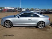 ✅ 2013 Audi S5 Premium Plus • VIN: WAUCGAFR6DA030864 • Лот: 43398099. Опубликован ранее на IAAI с пробегом 69 276 миль. Бесплатный доступ к архиву аукционных продаж из США и подробный отчёт об истории автомобиля на DreamBid. Изображение 15.