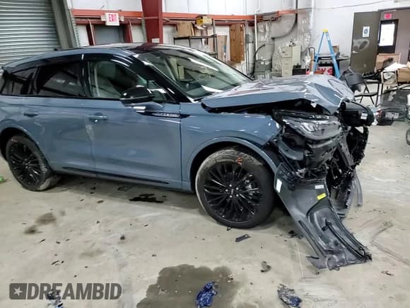 ✅ 2023 Lincoln Corsair Standard • VIN: 5LMCJ1DA2PUL19303 • Lot: 51939285. Listed on Copart with 18,312 mi. Free auction sales archive from the USA and detailed vehicle history report at DreamBid. Image 11.