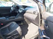 ✅ 2013 Lexus RX 350 • VIN: 2T2BK1BA2DC172312 • Lot: 43089669. Wystawiony na IAAI z przebiegiem 96 317 mil. Bezpłatny archiwum sprzedaży aukcyjnych z USA i szczegółowy raport historii pojazdu na DreamBid. Zdjęcie 5.