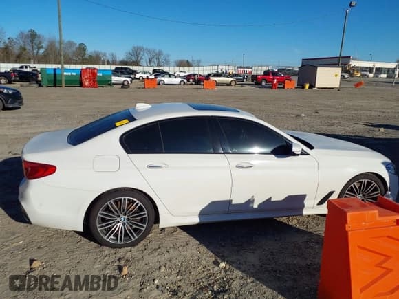 ✅ 2017 BMW 5 Series 540i • VIN: WBAJE5C36HG915721 • Лот: 41668219. Опубликован ранее на IAAI с пробегом 161 463 миль. Бесплатный доступ к архиву аукционных продаж из США и подробный отчёт об истории автомобиля на DreamBid. Изображение 13.