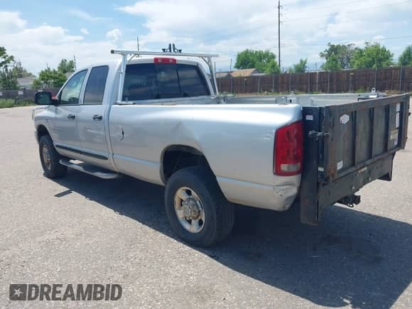 2006 Dodge 3500 SLT z VIN 3D7LX38C36G119406, wystawiony jako IAAI lot #42488961 z przebiegiem 235 739 mil mil oraz . Historia ofert i sprzedaży dostępna na DreamBid. Obrazek 3.