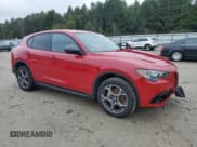 ✅ 2024 Alfa Romeo Stelvio Sprint • VIN: ZASPAKAN4R7D77265 • Lot: 85761025. Wystawiony na Copart z przebiegiem 4 424 mil. Bezpłatny archiwum sprzedaży aukcyjnych z USA i szczegółowy raport historii pojazdu na DreamBid. Zdjęcie 4.
