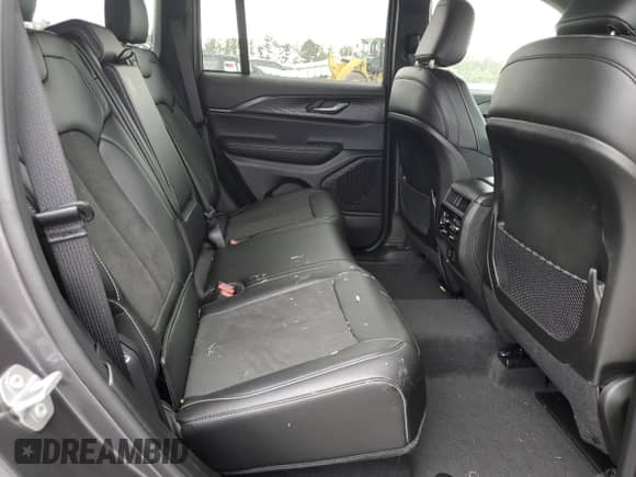 2025 Jeep Grand Cherokee Altitude X with VIN 1C4RJGAG1SC334368, listed as a Copart auction lot 81439425 with 1,964 mi miles and Salvage title. Bid and sale history available at DreamBid. Image 11.