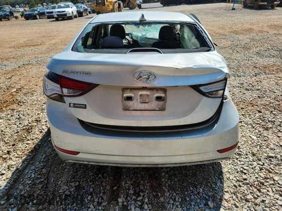 2014 Hyundai Elantra SE с VIN 5NPDH4AE4EH458467, выставлен на аукционе Copart как лот 71525925 с пробегом Не указан миль и Списание • Salvage title. История ставок и продаж доступна на DreamBid. Изображение 6.