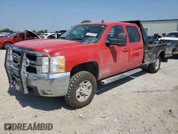 2008 Chevrolet Silverado 3500HD SRW LTZ with VIN 1GCHK33648F169512, listed as a Copart auction lot 57137675 with 275,027 mi miles and Salvage title. Bid and sale history available at DreamBid. Image 1.