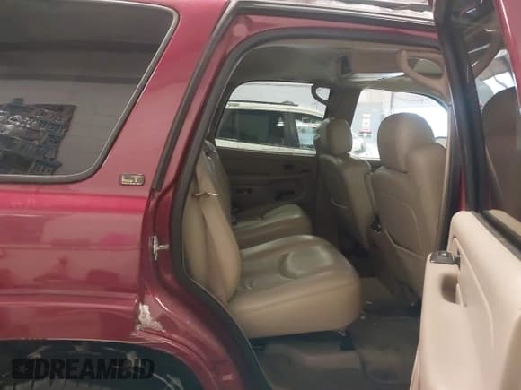 ✅ 2006 Chevrolet Tahoe Z71 • VIN: 1GNEK13Z66R109803 • Lot: 43891110. Listed on IAAI with 307,522 mi. Free auction sales archive from the USA and detailed vehicle history report at DreamBid. Image 8.