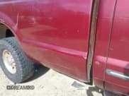 ✅ 2000 Ford F-250 XL • VIN: 1FTNX20L5YEC64997 • Lot: 41822374. Wystawiony na IAAI z przebiegiem 390 334 mil. Bezpłatny archiwum sprzedaży aukcyjnych z USA i szczegółowy raport historii pojazdu na DreamBid. Zdjęcie 18.