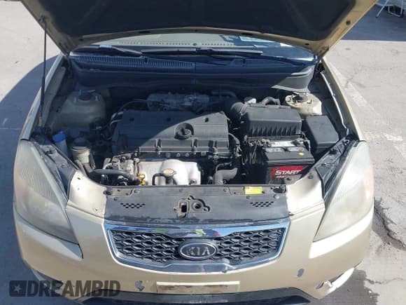 ✅ 2011 Kia Rio LX • VIN: KNADH4A30B6923408 • Lot: 42014577. Wystawiony na IAAI z przebiegiem 216 553 mil. Bezpłatny archiwum sprzedaży aukcyjnych z USA i szczegółowy raport historii pojazdu na DreamBid. Zdjęcie 10.