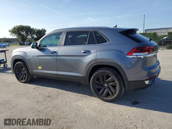 ✅ 2022 Volkswagen Atlas SE • VIN: 1V2JC2CA6NC202891 • Lot: 65424014. Listed on Copart with 28,589 mi. Free auction sales archive from the USA and detailed vehicle history report at DreamBid. Image 2.