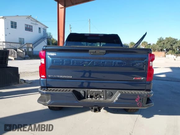 ✅ 2022 Chevrolet Silverado 1500 RST • VIN: 1GCUYEEDXNZ137209 • Лот: 43530163. Опубликован ранее на IAAI с пробегом 43 266 миль. Бесплатный доступ к архиву аукционных продаж из США и подробный отчёт об истории автомобиля на DreamBid. Изображение 17.