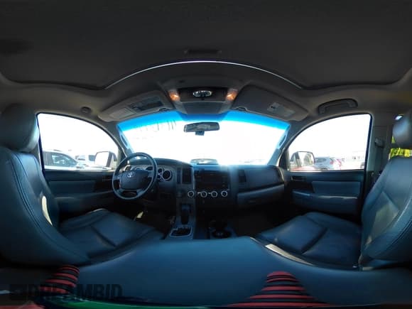 ✅ 2010 Toyota Sequoia SR5 • VIN: 5TDZM5G16AS002051 • Лот: 41313149. Опубликован ранее на IAAI с пробегом 182 666 миль. Бесплатный доступ к архиву аукционных продаж из США и подробный отчёт об истории автомобиля на DreamBid. Изображение 21.