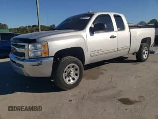 ✅ 2013 Chevrolet Silverado 1500 LT • VIN: 1GCRCSEAXDZ270026 • Lot: 86426015. Wystawiony na Copart z przebiegiem 155 789 mil. Bezpłatny archiwum sprzedaży aukcyjnych z USA i szczegółowy raport historii pojazdu na DreamBid. Zdjęcie 1.