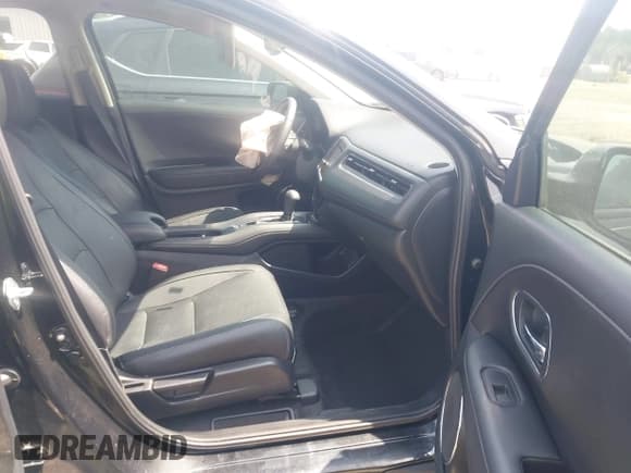 ✅ 2021 Honda HR-V EX-L • VIN: 3CZRU5H75MM712592 • Lot: 42483043. Listed on IAAI with 43,041 mi. Free auction sales archive from the USA and detailed vehicle history report at DreamBid. Image 5.