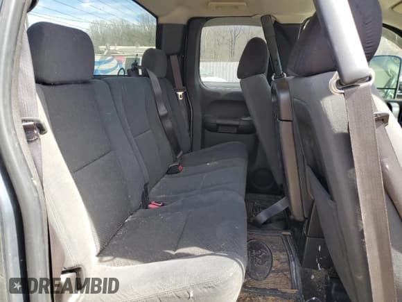 ✅ 2008 Chevrolet Silverado 1500 2LT • VIN: 2GCEC190081326449 • Lot: 49590565. Wystawiony na Copart z przebiegiem 309 997 mil. Bezpłatny archiwum sprzedaży aukcyjnych z USA i szczegółowy raport historii pojazdu na DreamBid. Zdjęcie 10.