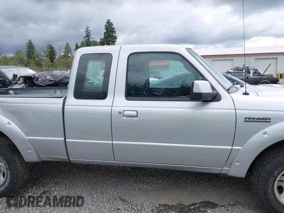 ✅ 2006 Ford Ranger STX • VIN: 1FTYR44E06PA87078 • Lot: 42555061. Listed on IAAI with 65,922 mi. Free auction sales archive from the USA and detailed vehicle history report at DreamBid. Image 13.