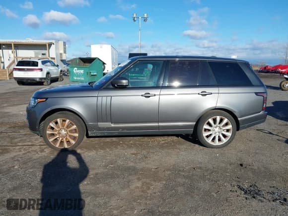 ✅ 2016 Land Rover Range Rover Supercharged • VIN: SALGS2EF3GA270788 • Lot: 41217443. Listed on IAAI with 52,864 mi. Free auction sales archive from the USA and detailed vehicle history report at DreamBid. Image 15.