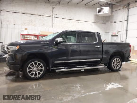 ✅ 2023 Chevrolet Silverado 1500 • VIN: 3GCUDJE89PG123831 • Лот: 41361355. Опубликован ранее на IAAI с пробегом 26 116 миль. Бесплатный доступ к архиву аукционных продаж из США и подробный отчёт об истории автомобиля на DreamBid. Изображение 14.