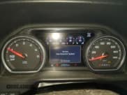 ✅ 2019 Chevrolet Silverado 1500 High Country • VIN: 1GCUYHEL7KZ363258 • Lot: 44202264. Wystawiony na Copart z przebiegiem 28 885 mil. Bezpłatny archiwum sprzedaży aukcyjnych z USA i szczegółowy raport historii pojazdu na DreamBid. Zdjęcie 9.