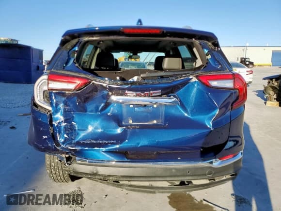 ✅ 2022 GMC Terrain SLT • VIN: 3GKALPEV6NL255422 • Лот: 82752125. Опубликован ранее на Copart с пробегом 33 481 миль. Бесплатный доступ к архиву аукционных продаж из США и подробный отчёт об истории автомобиля на DreamBid. Изображение 6.