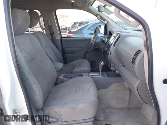 ✅ 2016 Nissan Frontier SV • VIN: 1N6AD0ER8GN755827 • Lot: 42465597. Listed on IAAI with 189,860 mi. Free auction sales archive from the USA and detailed vehicle history report at DreamBid. Image 5.