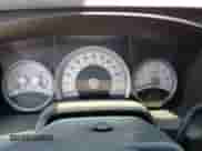 2008 Dodge Dakota SLT z VIN 1D7HW48N48S539736, wystawiony jako Copart lot #57691773 z przebiegiem 154 021 mil mil oraz Szkoda całkowita • Salvage title. Historia ofert i sprzedaży dostępna na DreamBid. Obrazek 9.