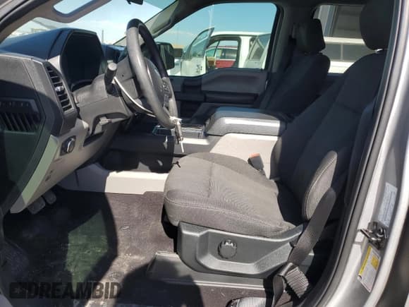 ✅ 2020 Ford F-150 XL • VIN: 1FTEW1EP6LKF54846 • Лот: 85865655. Опубликован ранее на Copart с пробегом 100 859 миль. Бесплатный доступ к архиву аукционных продаж из США и подробный отчёт об истории автомобиля на DreamBid. Изображение 7.