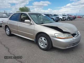 2001 Honda Accord EX с VIN 1HGCG16551A003412, выставлен на аукционе IAAI как лот 43313856 с пробегом 277 413 миль миль и . История ставок и продаж доступна на DreamBid. Изображение 1.