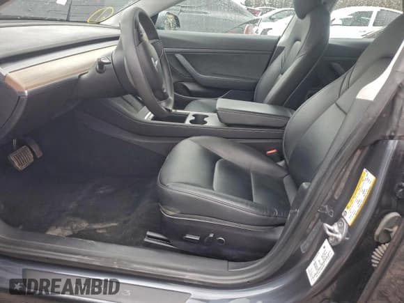 ✅ 2021 Tesla Model 3 Standard Range Plus • VIN: 5YJ3E1EAXMF854054 • Lot: 95093415. Wystawiony na Copart z przebiegiem 32 921 mil. Bezpłatny archiwum sprzedaży aukcyjnych z USA i szczegółowy raport historii pojazdu na DreamBid. Zdjęcie 7.