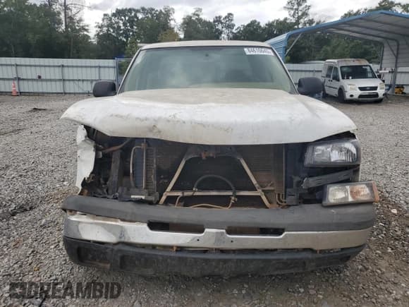 ✅ 2006 Chevrolet Silverado 1500 LS • VIN: 2GCEC19T561153423 • Лот: 84610645. Опубликован ранее на Copart с пробегом 303 107 миль. Бесплатный доступ к архиву аукционных продаж из США и подробный отчёт об истории автомобиля на DreamBid. Изображение 5.