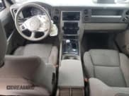 ✅ 2008 Jeep Commander Sport • VIN: 1J8HG48NX8C155860 • Lot: 81499224. Wystawiony na Copart z przebiegiem 171 379 mil. Bezpłatny archiwum sprzedaży aukcyjnych z USA i szczegółowy raport historii pojazdu na DreamBid. Zdjęcie 8.