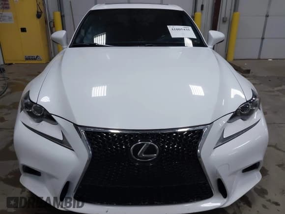 ✅ 2014 Lexus IS 350 • VIN: JTHCE1D2XE5003044 • Lot: 41005435. Wystawiony na IAAI z przebiegiem 131 817 mil. Bezpłatny archiwum sprzedaży aukcyjnych z USA i szczegółowy raport historii pojazdu na DreamBid. Zdjęcie 12.