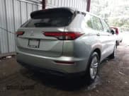 ✅ 2022 Mitsubishi Outlander ES • VIN: JA4J4TA80NZ007901 • Lot: 43354923. Listed on IAAI with 43,672 mi. Free auction sales archive from the USA and detailed vehicle history report at DreamBid. Image 4.