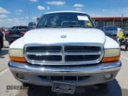 ✅ 2003 Dodge Dakota SLT • VIN: 1D7HL48X73S126440 • Lot: 42330513. Wystawiony na IAAI z przebiegiem 223 959 mil. Bezpłatny archiwum sprzedaży aukcyjnych z USA i szczegółowy raport historii pojazdu na DreamBid. Zdjęcie 12.