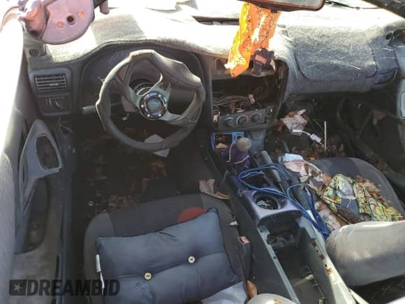 1999 Chevrolet Camaro z VIN 2G1FP22K4X2119705, wystawiony jako Copart lot #61094235 z przebiegiem Nie podano mil oraz Czysty tytuł • Clean title. Historia ofert i sprzedaży dostępna na DreamBid. Obrazek 8.