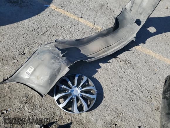 ✅ 2017 Toyota Corolla LE • VIN: 2T1BURHE4HC866562 • Lot: 89926565. Wystawiony na Copart z przebiegiem 101 781 mil. Bezpłatny archiwum sprzedaży aukcyjnych z USA i szczegółowy raport historii pojazdu na DreamBid. Zdjęcie 12.