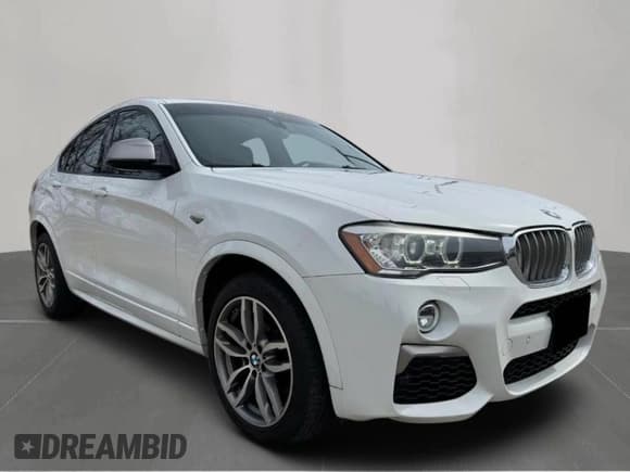 ✅ 2018 BMW X4 M40i • VIN: 5UXXW7C52J0W64992 • Лот: 62228585. Опубликован ранее на Copart с пробегом 97 967 миль. Бесплатный доступ к архиву аукционных продаж из США и подробный отчёт об истории автомобиля на DreamBid. Изображение 1.