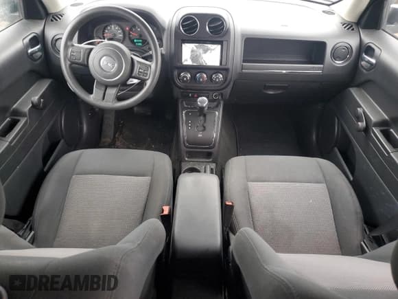✅ 2013 Jeep Patriot Sport • VIN: 1C4NJPBA0DD130490 • Lot: 93425945. Listed on Copart with 51,856 mi. Free auction sales archive from the USA and detailed vehicle history report at DreamBid. Image 8.