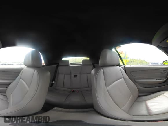 ✅ 2008 BMW 1 Series 128i • VIN: WBAUL73508VJ73909 • Lot: 42278177. Listed on IAAI with 39,903 mi. Free auction sales archive from the USA and detailed vehicle history report at DreamBid. Image 18.