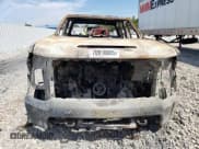 ✅ 2020 Chevrolet Silverado 2500HD Custom • VIN: 1GC4YME76LF336003 • Lot: 70910805. Wystawiony na Copart z przebiegiem Nie podano. Bezpłatny archiwum sprzedaży aukcyjnych z USA i szczegółowy raport historii pojazdu na DreamBid. Zdjęcie 5.