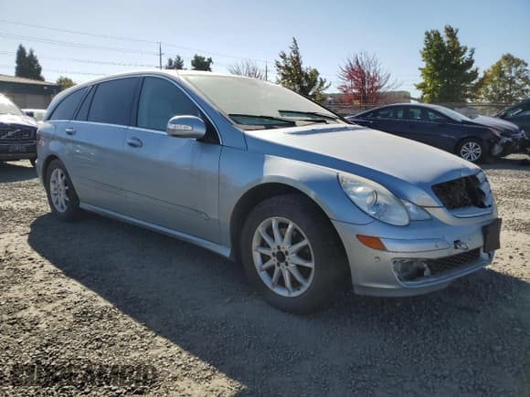 ✅ 2006 Mercedes-Benz R 3.5L • VIN: 4JGCB65E16A007861 • Лот: 74063004. Опубликован ранее на Copart с пробегом 114 440 миль. Бесплатный доступ к архиву аукционных продаж из США и подробный отчёт об истории автомобиля на DreamBid. Изображение 4.