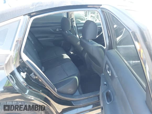 ✅ 2016 Nissan Altima S • VIN: 1N4AL3AP9GN391788 • Лот: 43798839. Опубликован ранее на IAAI с пробегом 181 388 миль. Бесплатный доступ к архиву аукционных продаж из США и подробный отчёт об истории автомобиля на DreamBid. Изображение 8.