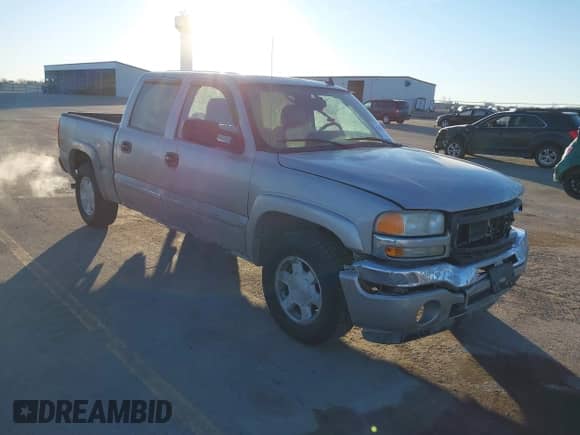 2006 GMC Sierra 1500 SLE1 с VIN 2GTEK13T461191298, выставлен на аукционе IAAI как лот 41453426 с пробегом 179 858 миль миль и . История ставок и продаж доступна на DreamBid. Изображение 1.