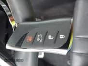 ✅ 2023 Lexus RX 500h F Sport Performance • VIN: 2T2BCMEA7PC002512 • Lot: 43195489. Wystawiony na IAAI z przebiegiem 40 002 mil. Bezpłatny archiwum sprzedaży aukcyjnych z USA i szczegółowy raport historii pojazdu na DreamBid. Zdjęcie 11.